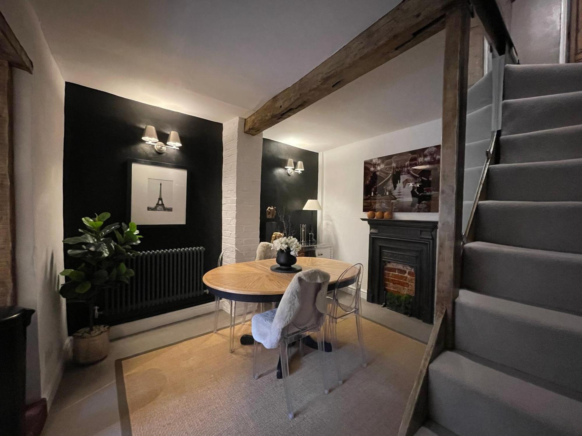 Entire Georgian Luxury Home - 3 Storey- High St Henley-In-Arden -Two Bedrooms-Sleeps 4 Eksteriør billede